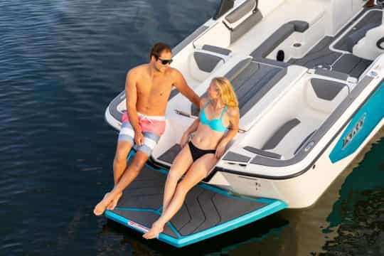 The Bayliner Heyday WT-2DC Wakeboard Boat For Sale at Bates Wharf