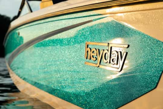 The hull of the Bayliner Heyday WT-2DC Wakeboard Boat For Sale at Bates Wharf