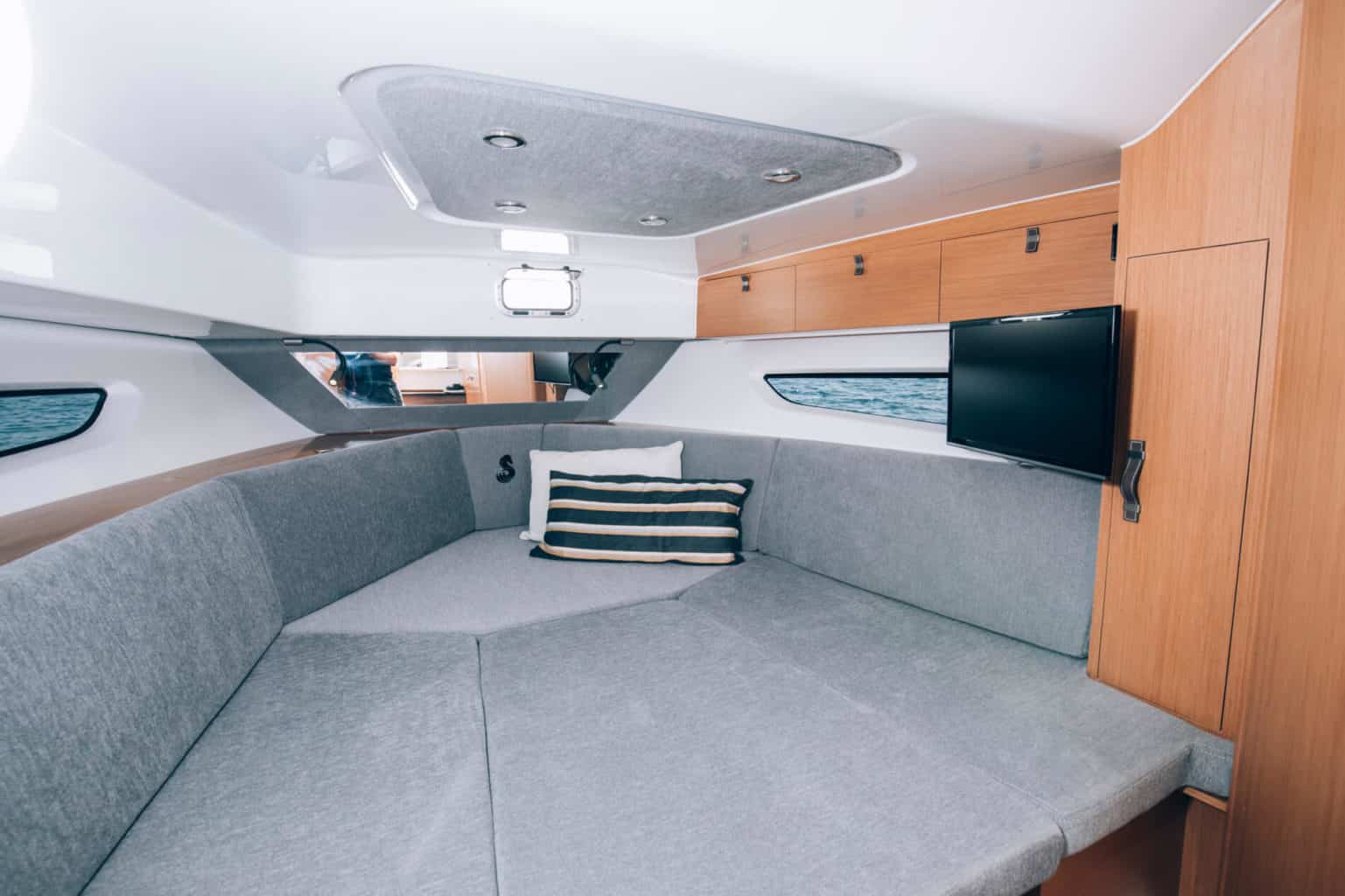 The cabin of the Beneteau Flyer 10 for sale UK at Bates Wharf