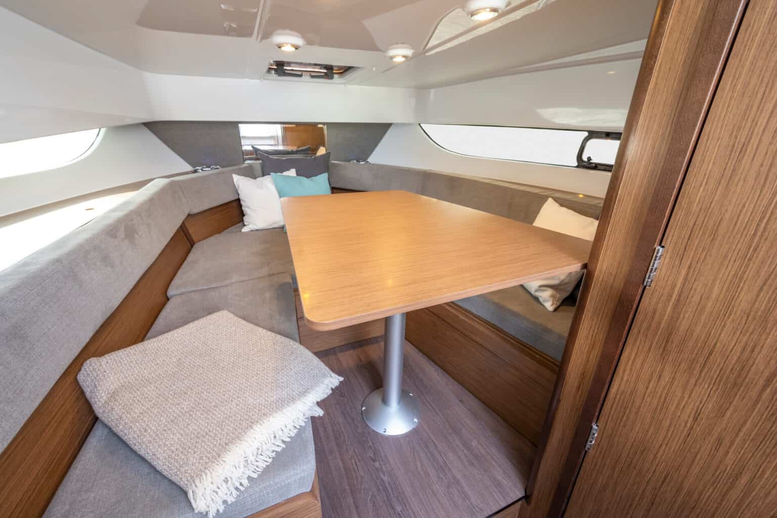 The cabin of the Beneteau Flyer 9 Spacedeck for sale UK at Bates Wharf 