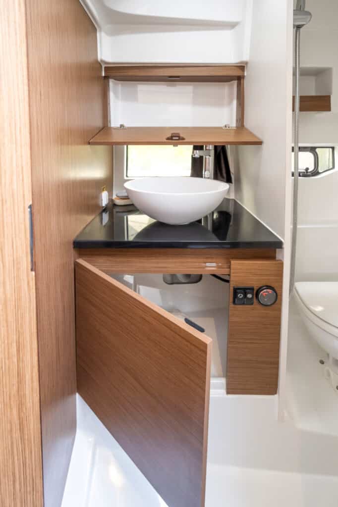 The en-suite storage of the Beneteau Flyer 9 Spacedeck for sale UK at Bates Wharf 