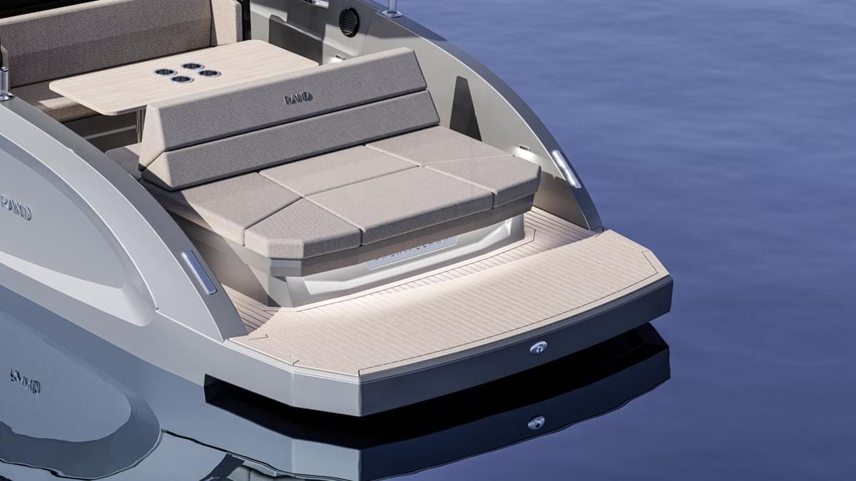 The rear of the Rand Archipelago 32 for sale UK at Bates Wharf Marine Sales