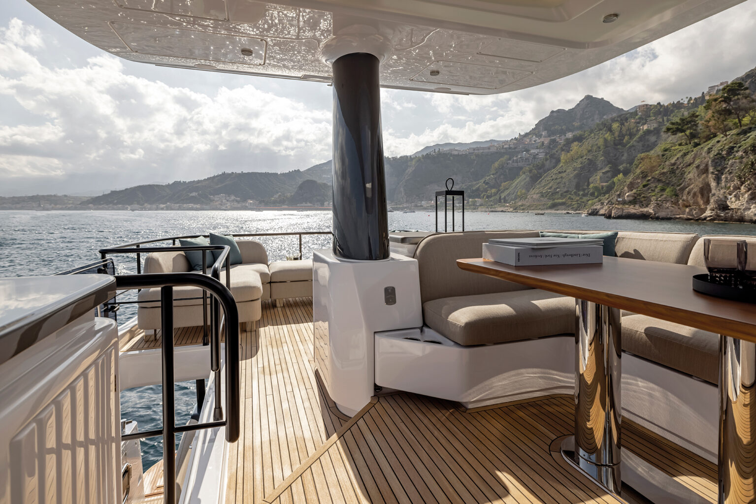 The deck of the Azimut Magellano 60 for sale UK at Bates Wharf