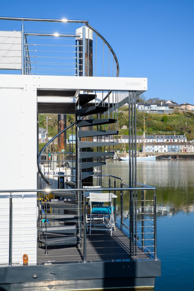 Bluefield M350 houseboat - staircase to roof garden